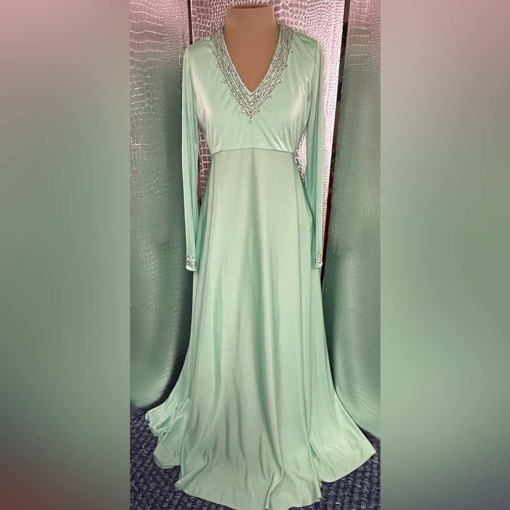 Kay Kipps New York Vintage Elegant Beaded Mint Green Long Sleeve Evening Dress - Picture 2 of 14